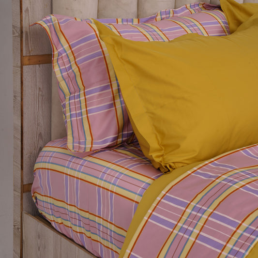 Plaid Pink Bed Sheet Full Set (4 Pieces)