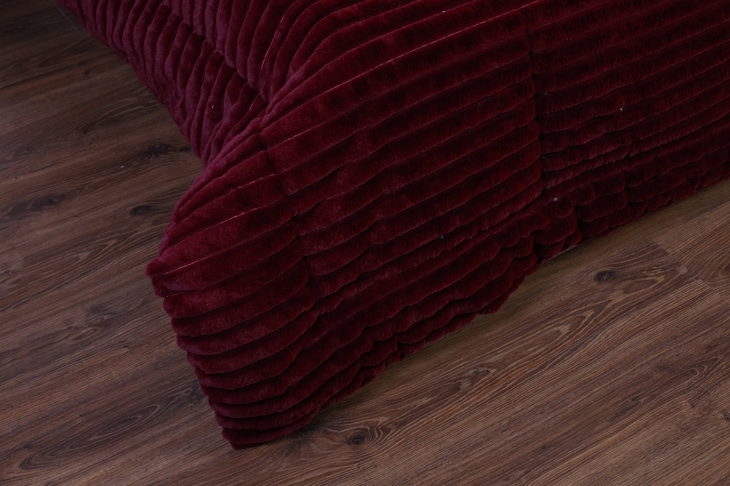 Maroon Faux Fur Bedding Set